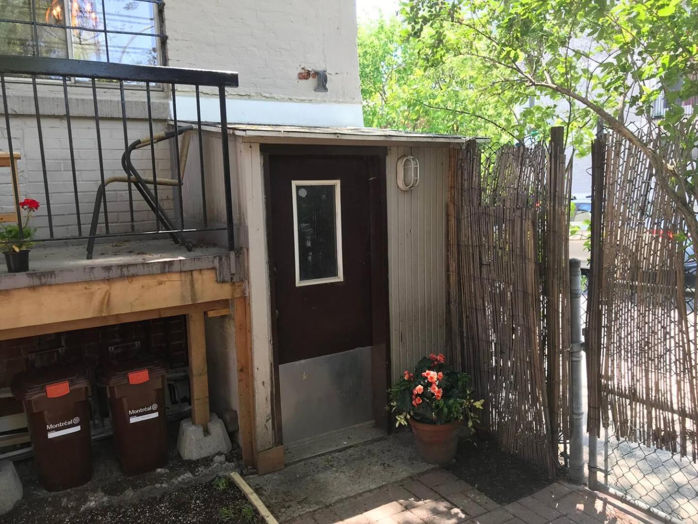 Heart Of Mtr For Memerable Experiance 2 Backyard 7Minmetro Fully Renovated & Equipped Montréal Eksteriør bilde